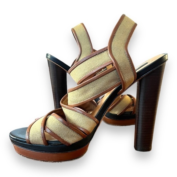 Ann Taylor Rosemary Canvas Stacked Heel Platform Sandals in Forest Moss Green - Picture 2 of 12